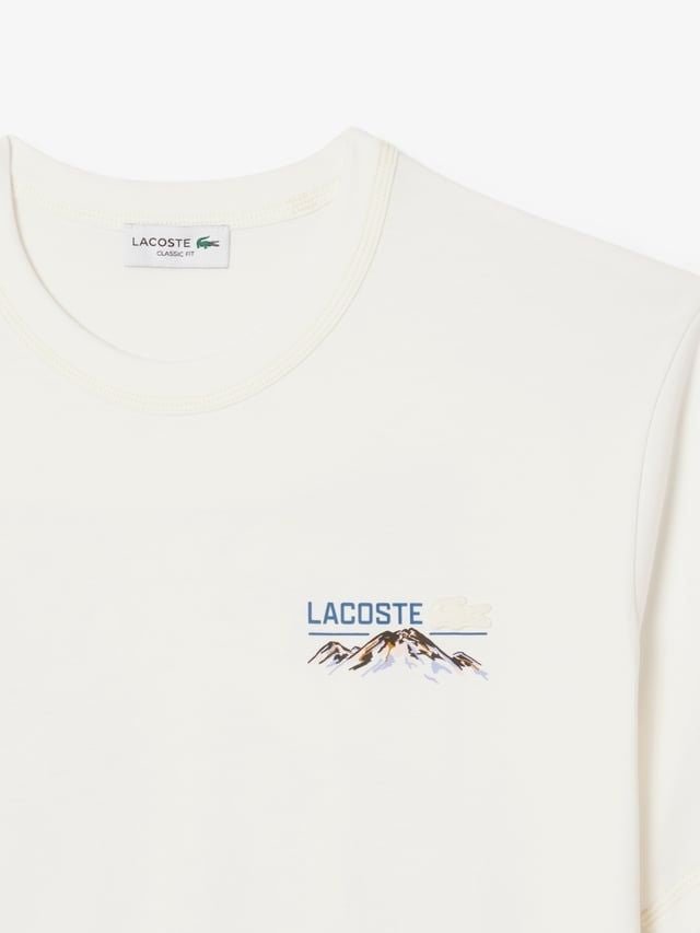 Acquista abbigliamento T-Shirt LACOSTE TH582570V per il tuo stile sempre attuale.