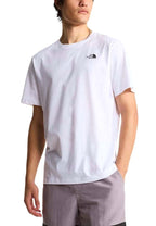 Acquista abbigliamento T-Shirt NORTH FACE NF0A8CZ2 per il tuo stile sempre attuale.